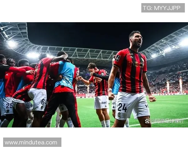 兰斯与朗斯历史交锋比分回顾及战绩分析